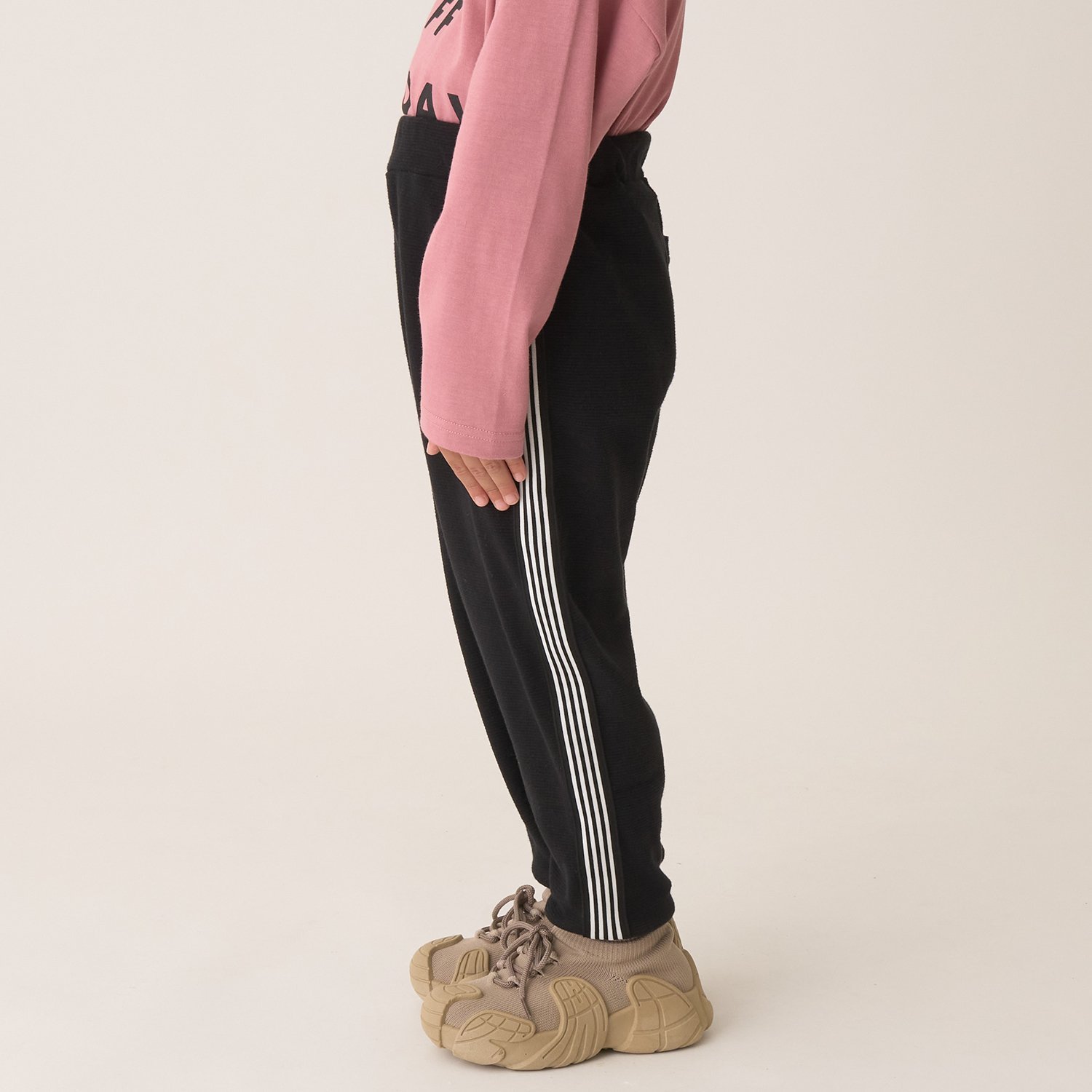 【ともパン】サイドラインテーパードパンツ