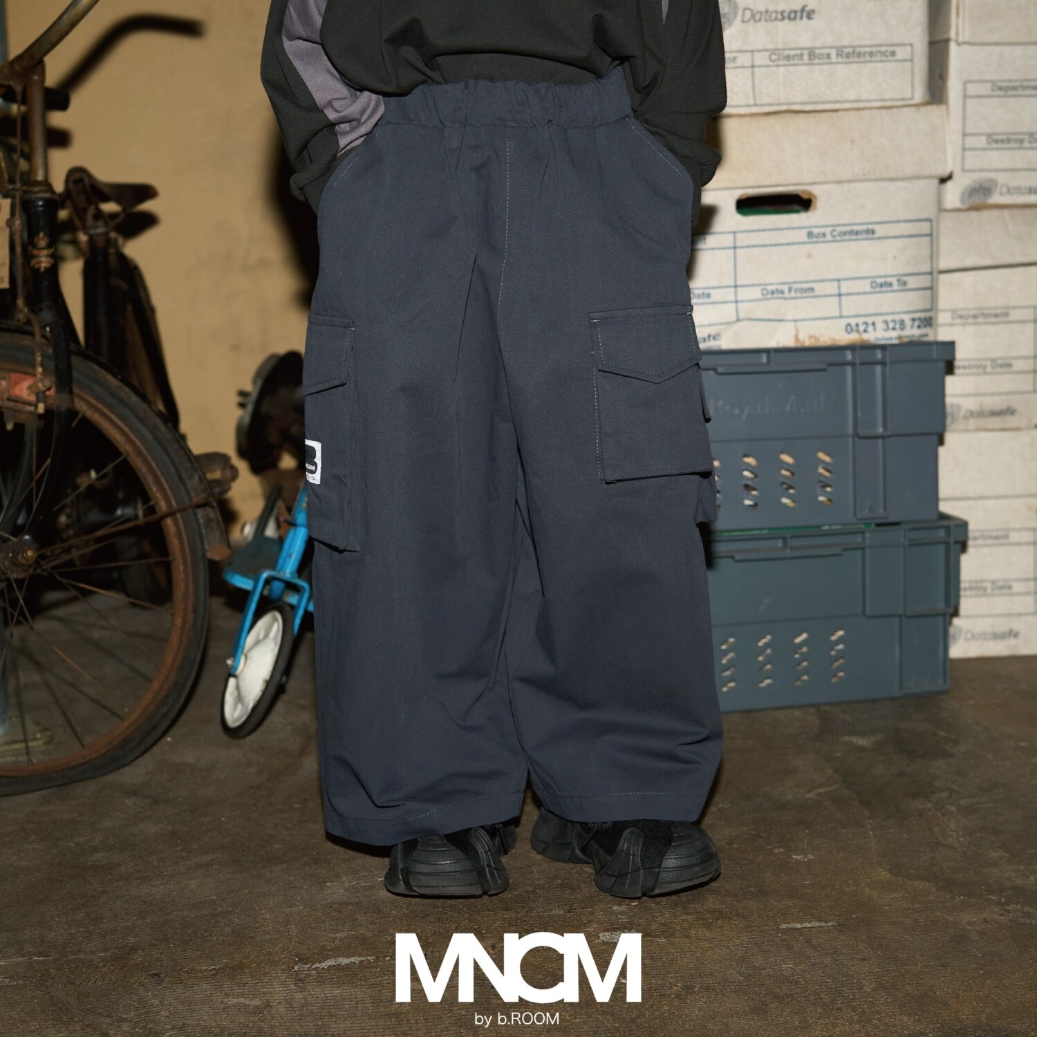 【MNCM】ワイドワイドカーゴパンツ