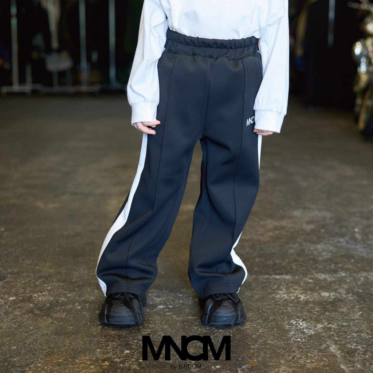 【MNCM】【セットアップ可】トラックパンツ