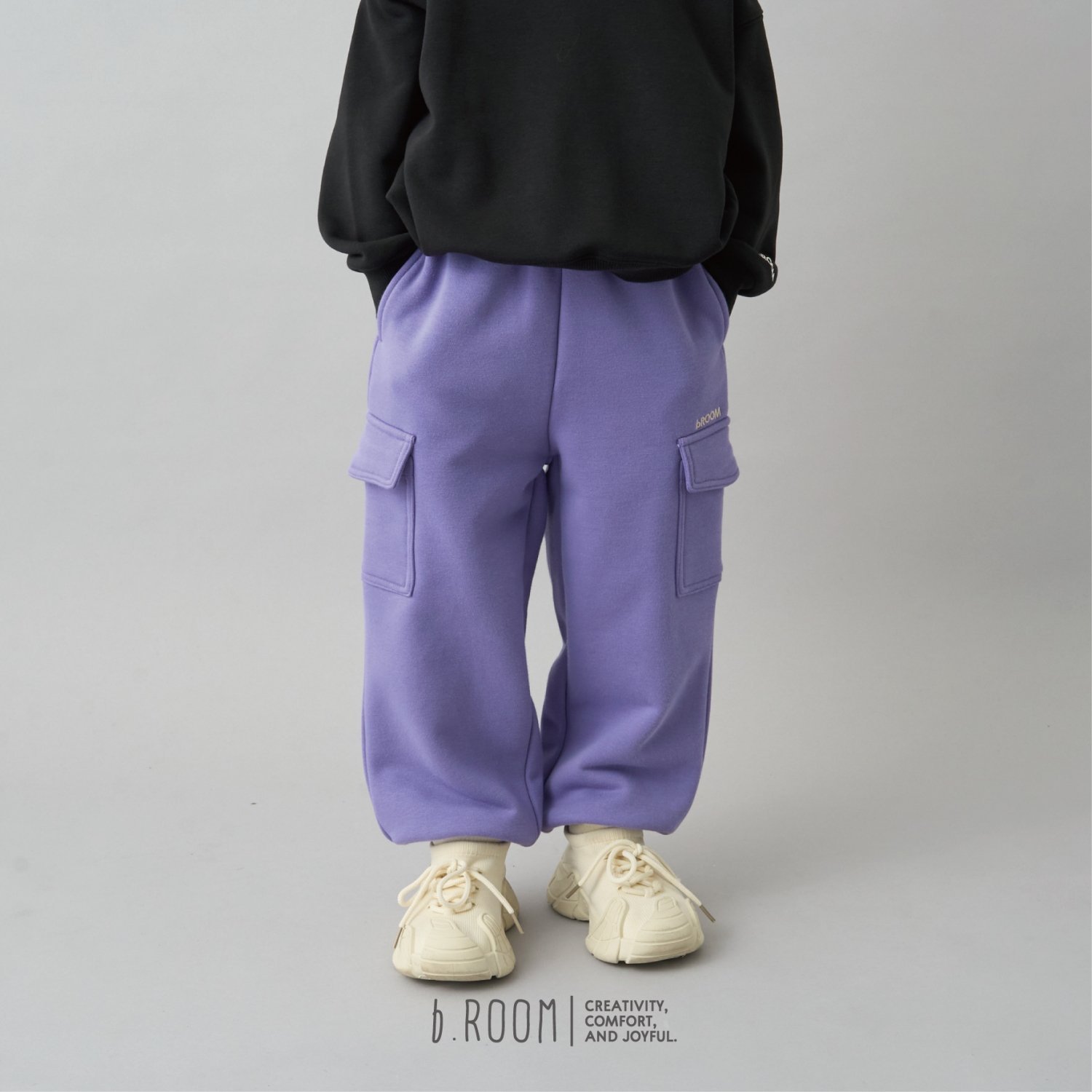 【デイリースタンダードウェアシリーズ】【吸水速乾】ゆったりシルエットのカーゴスウェットパンツ