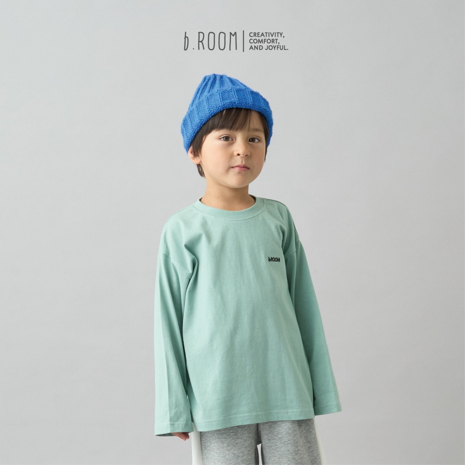 【デイリースタンダードウェアシリーズ】ゆるっとオーバーサイズのワンポイントシンプル長袖Tシャツ