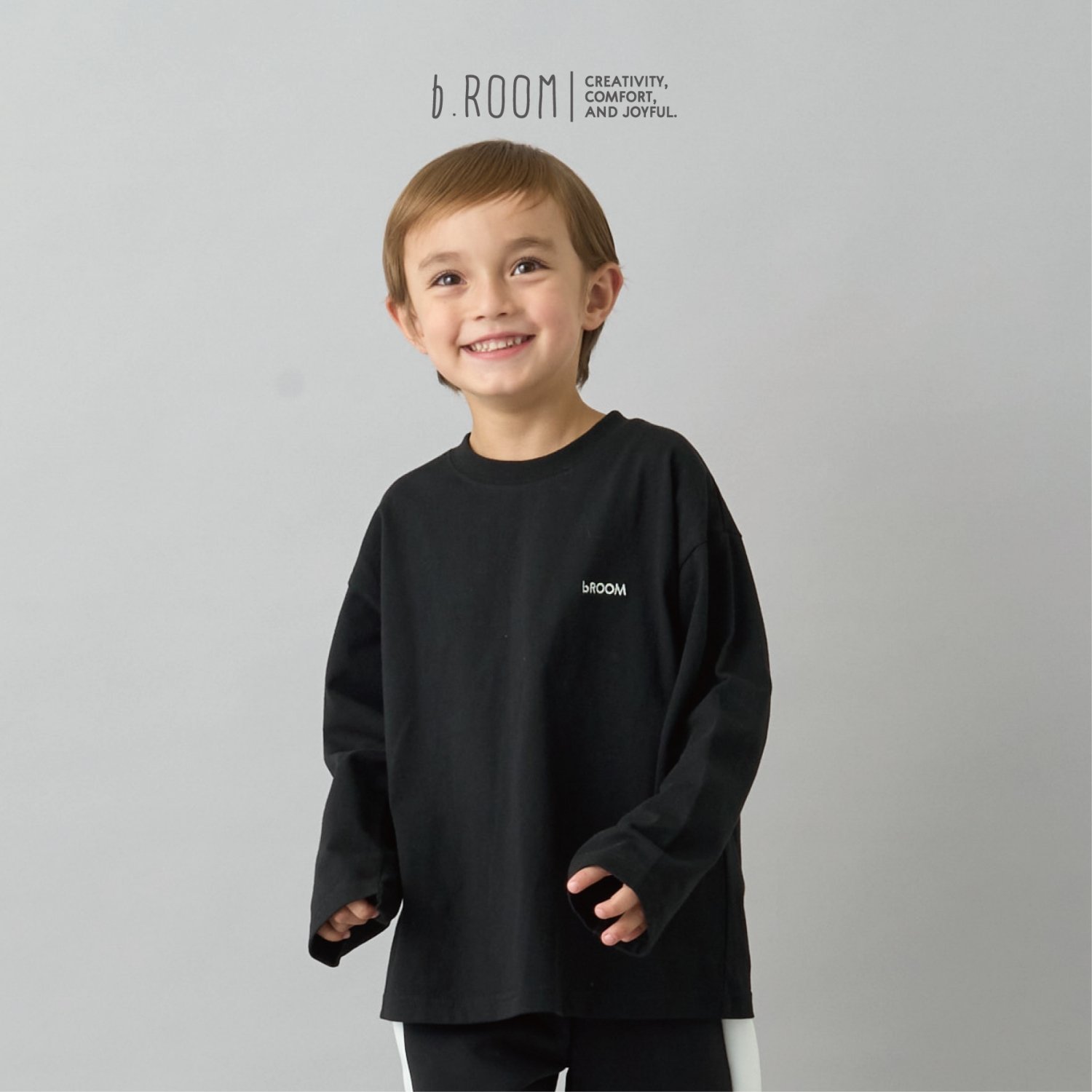 【デイリースタンダードウェアシリーズ】ゆるっとオーバーサイズのワンポイントシンプル長袖Tシャツ