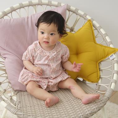 カペルフリルロンパース【日本製】