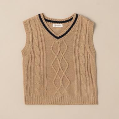 ニットベスト
