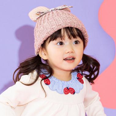 ウサ耳ニット帽子