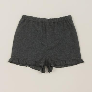 裾フリルショートパンツ