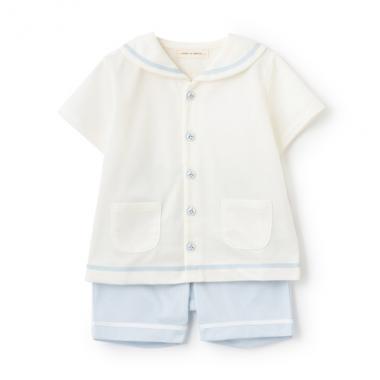 セーラースーツ