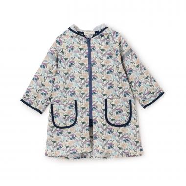 Queue for the Zooレインコート