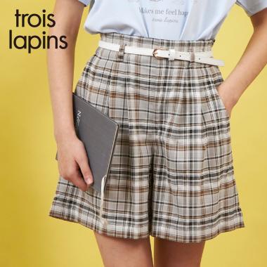 フロントタックショートパンツ