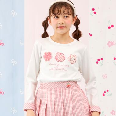 【Trois Lapins】 フラワーモチーフ アップリケ 長袖Tシャツ