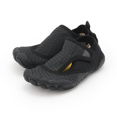 ウォーターシューズ