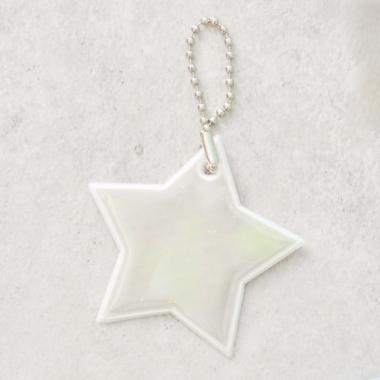 ピカッとあんしん星リフレクターチャーム