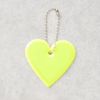 ピカッとあんしんハートリフレクターチャーム