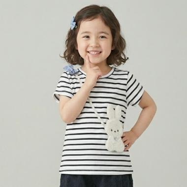 ウサギポシェットモチーフTシャツ