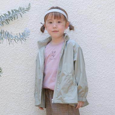 【撥水加工】バックフリルAラインエブリデイマウンテンパーカー（収納ケース付き)