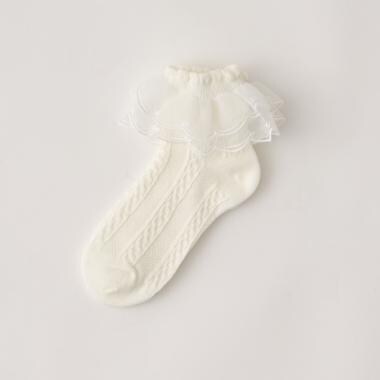 レース付きソックス