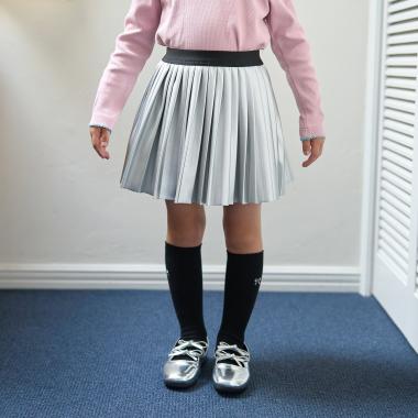 【やわらか合皮】プリーツスカート(インパン付き)