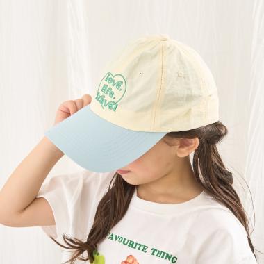 ハートロゴ刺しゅうキャップ