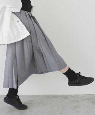 プリーツスカート