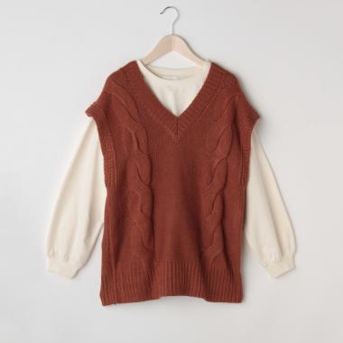 【人気商品再入荷】【直営店で取り扱い無し】【リンク】ニットベストセットTシャツ