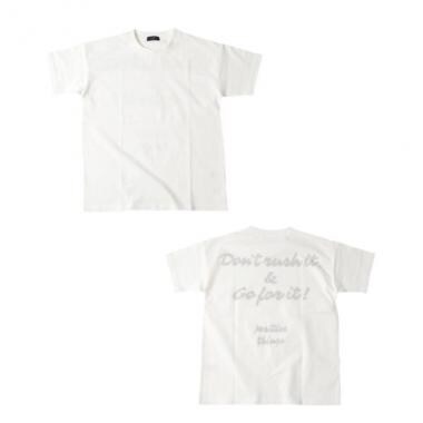 【大人向けサイズあり】天竺・ドロップショルダーBIGロゴバックプリント半袖Tシャツ