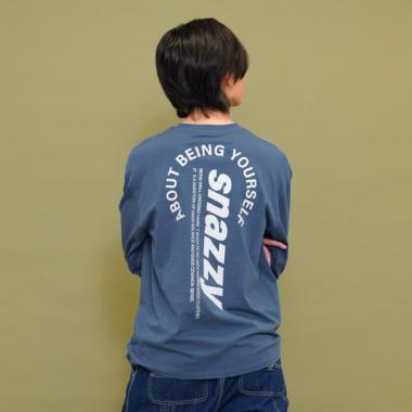 【大人向けサイズあり】【プチプラ】バック縦ロゴ長袖Tシャツ