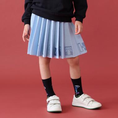 裾ロゴジャガードニットプリーツスカート