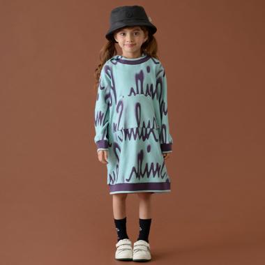 スプレーロゴ裏毛フードワンピース