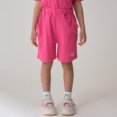 【防汚撥水】ワンポイント刺しゅう4分丈パンツ