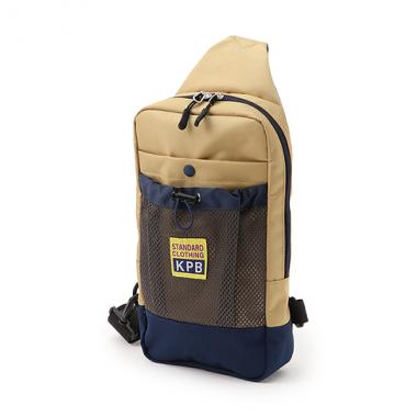 メッセンジャーバッグ