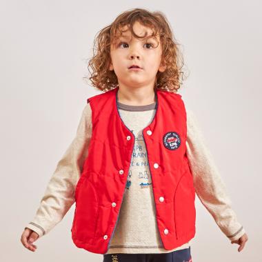 タフタ×車刺しゅう裏ボア 中綿ベスト