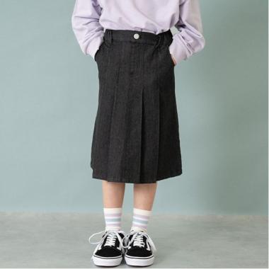 デニムタックスカート