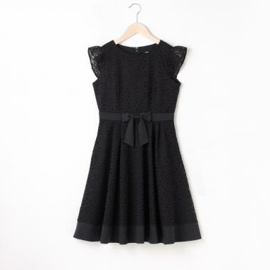 総レースドレス