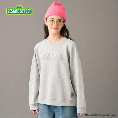 【AMI】セサミストリートダンボールプルオーバー