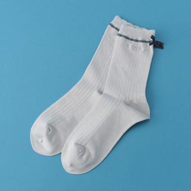 後ろリボンクルーソックス