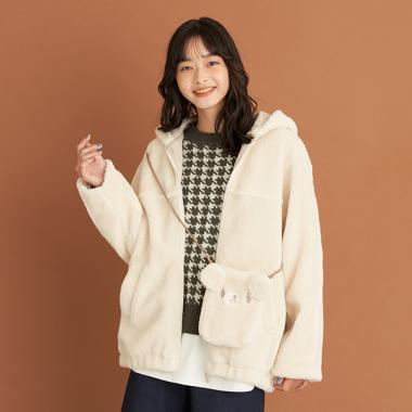 ポシェットつきボアブルゾン