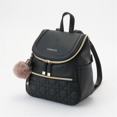 チャーム付きバケツ型リュック