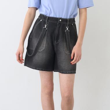 【のびのび】サスペンダー風カットデニムショーパン