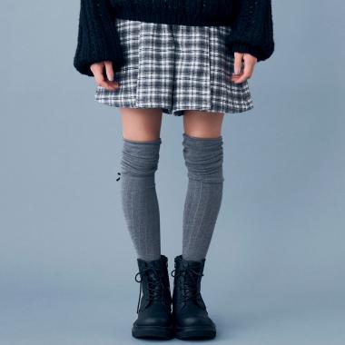 ボタンタックキュロット