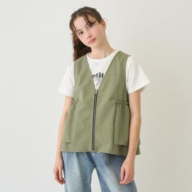 ペプラムジレ×インナーTシャツ