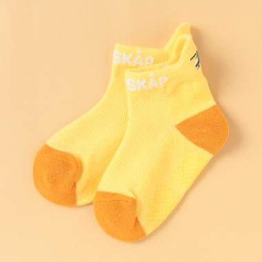 乗り物刺しゅう配色スニーカーインソックス