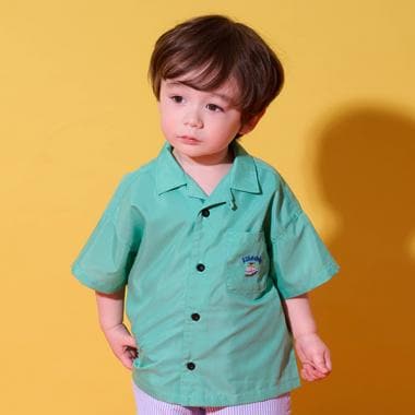 恐竜×乗り物刺しゅう半袖シャツ