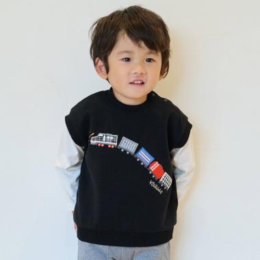 電車アップリケベストレイヤード風プルオーバー