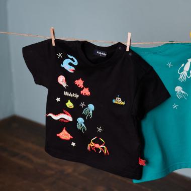 蓄光深海魚刺しゅう半袖Tシャツ