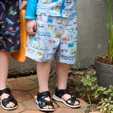 乗り物柄スイムパンツ