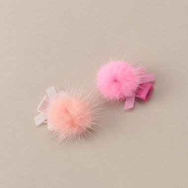 ふわふわモチーフつきヘアクリップ2個セット