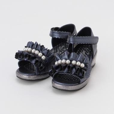 フェイクパールつきレーススカラップサンダル