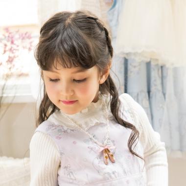 トゥシューズ　ネックレス