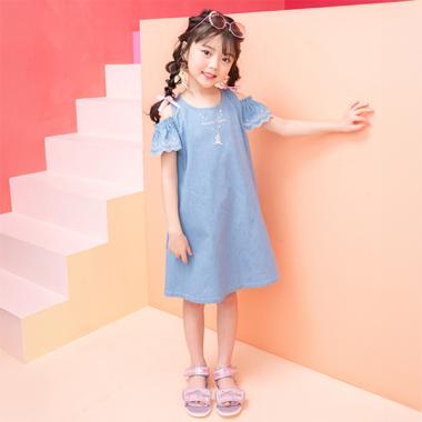 ネックレス刺しゅう　2wayデニムワンピース