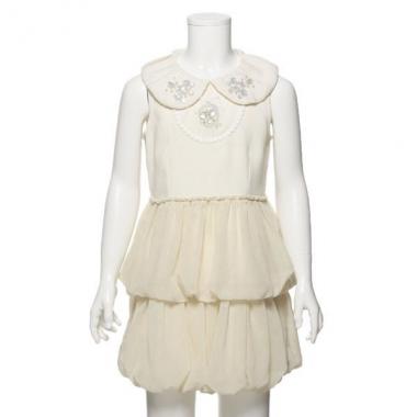 ビジュー襟つきワンピース